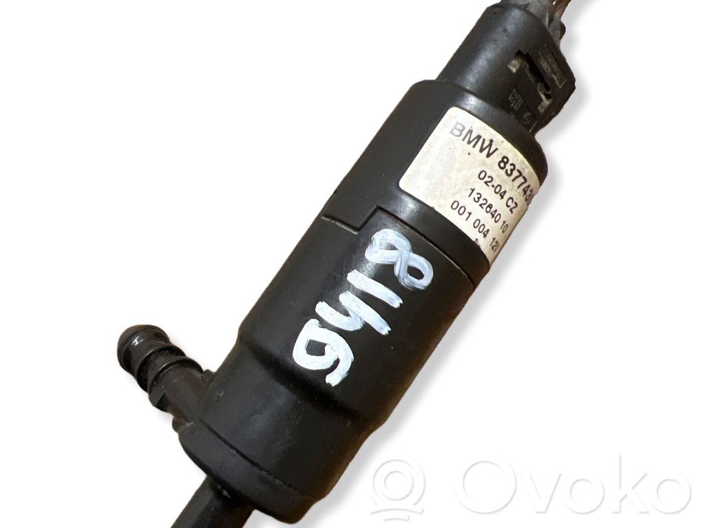 Headlight washer pump   8377430