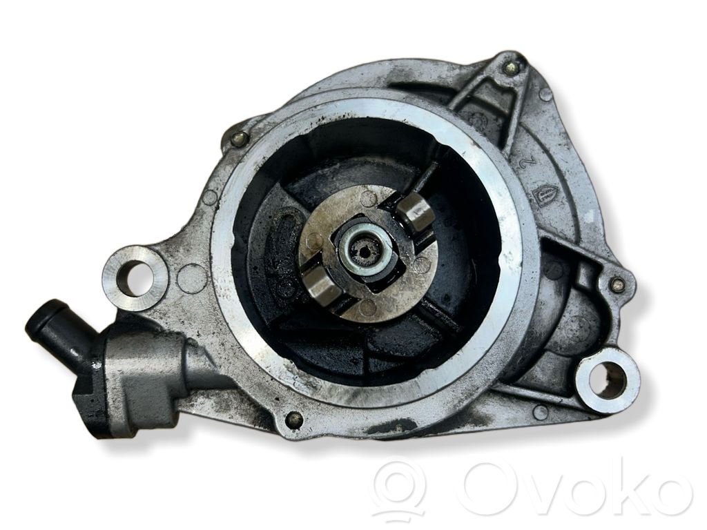 BMW 5 E39 Pompe à vide 