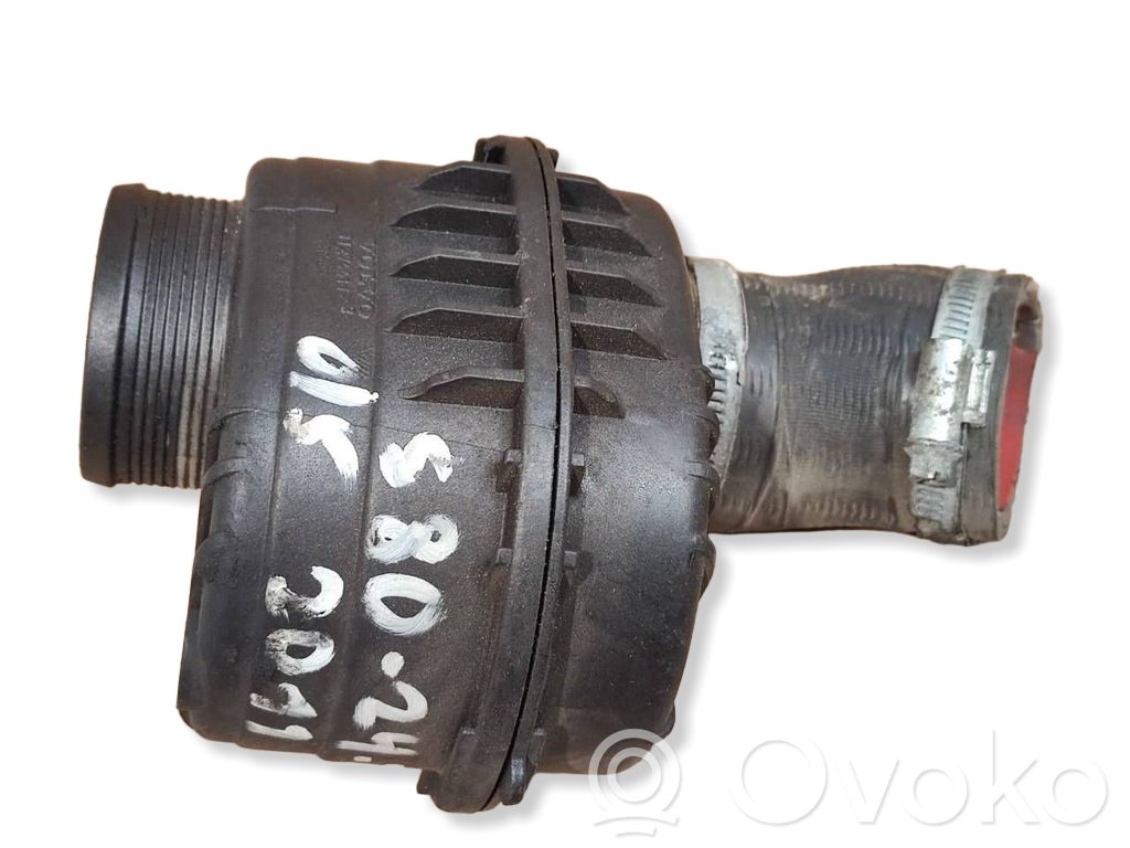Volvo XC60 Intake resonator 