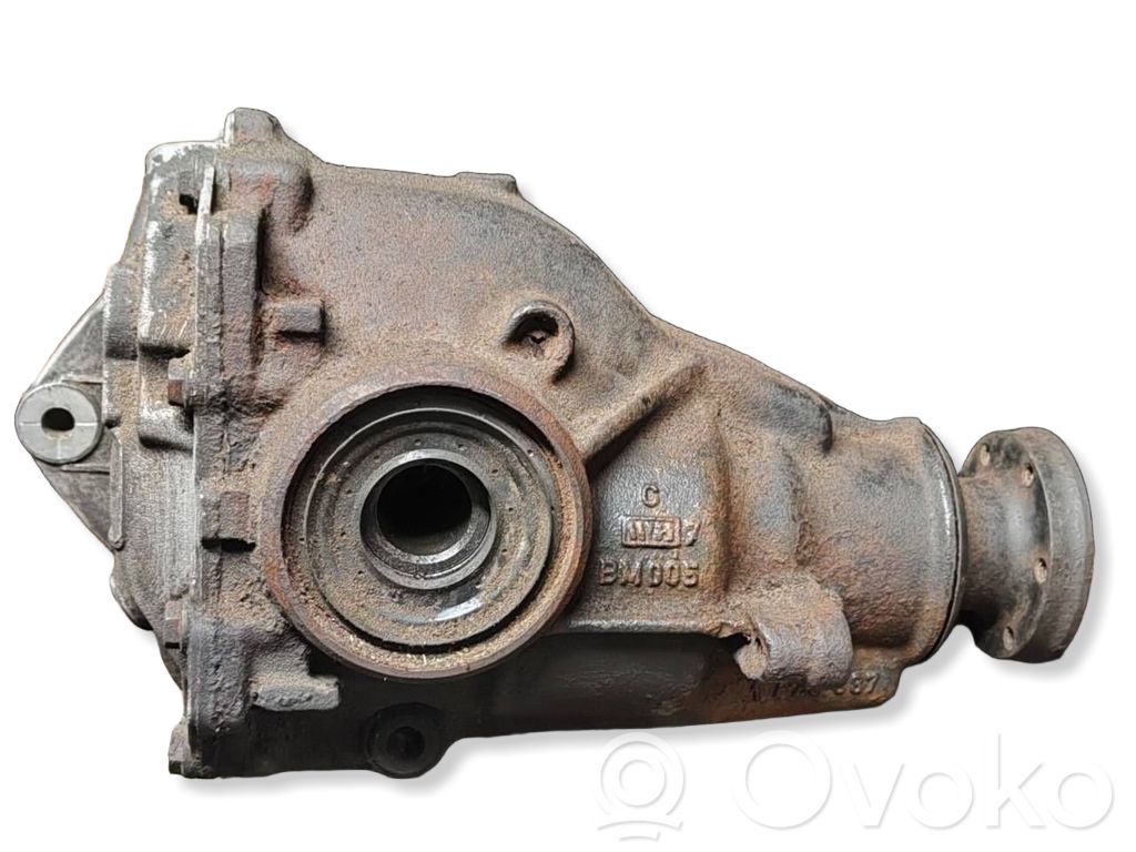 BMW 3 E46 Aizmugurējais reduktors 