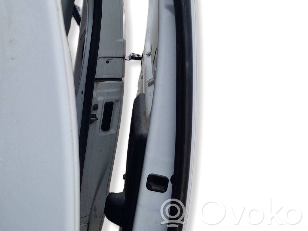 Toyota Proace Šoninės slankiojančios durys 