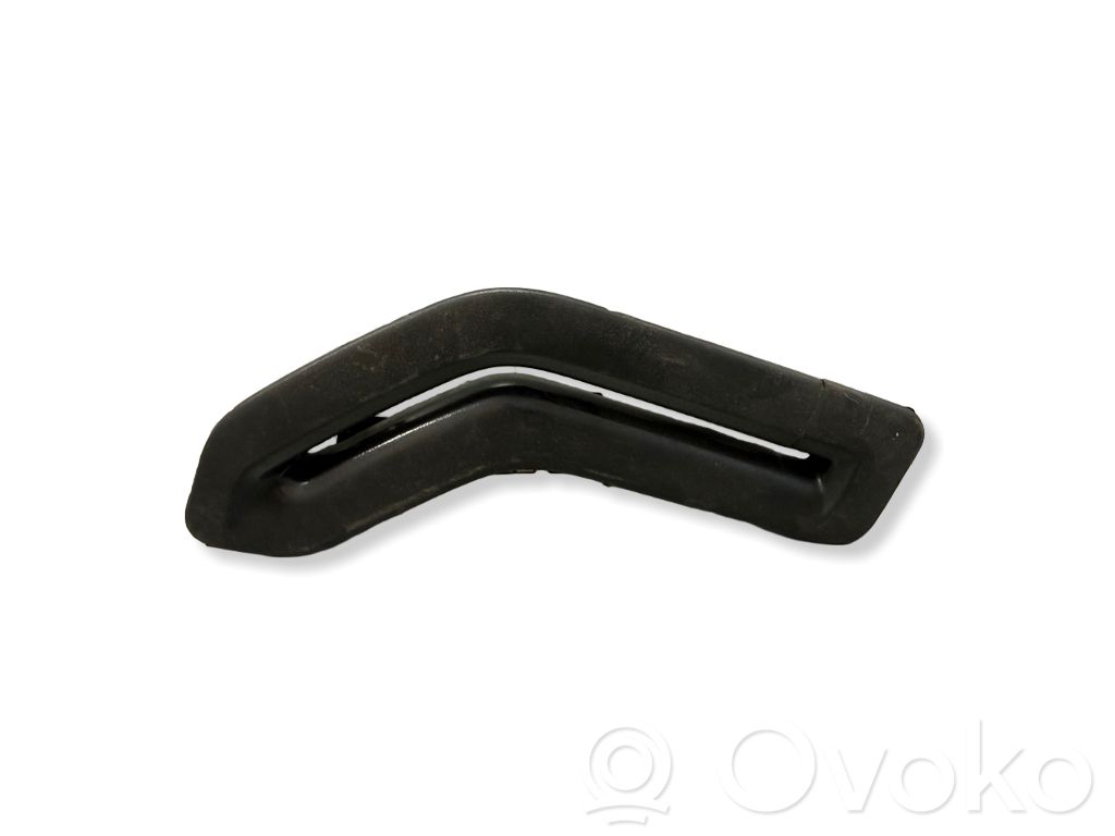 Volvo S40 Seat belt trim 
