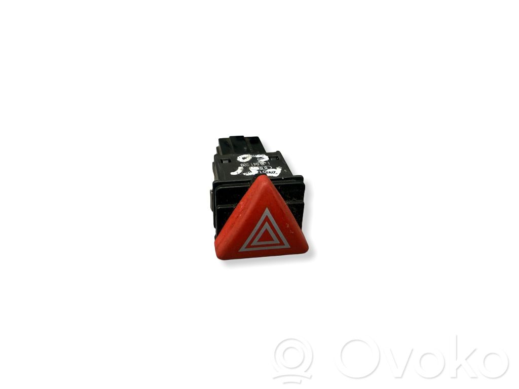 Audi A3 S3 8P Botón interruptor de luz de peligro 