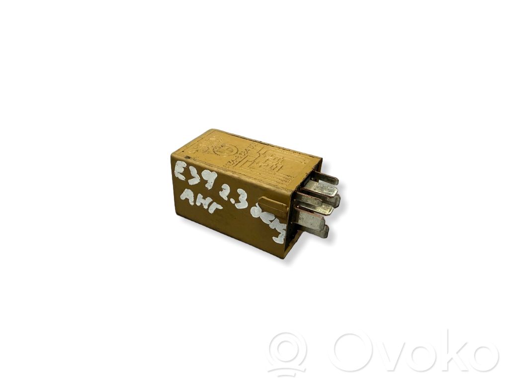 BMW 3 E46 Window control relay 