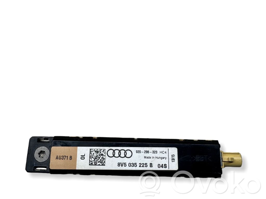 Audi A3 S3 8V Antenos stiprintuvas 