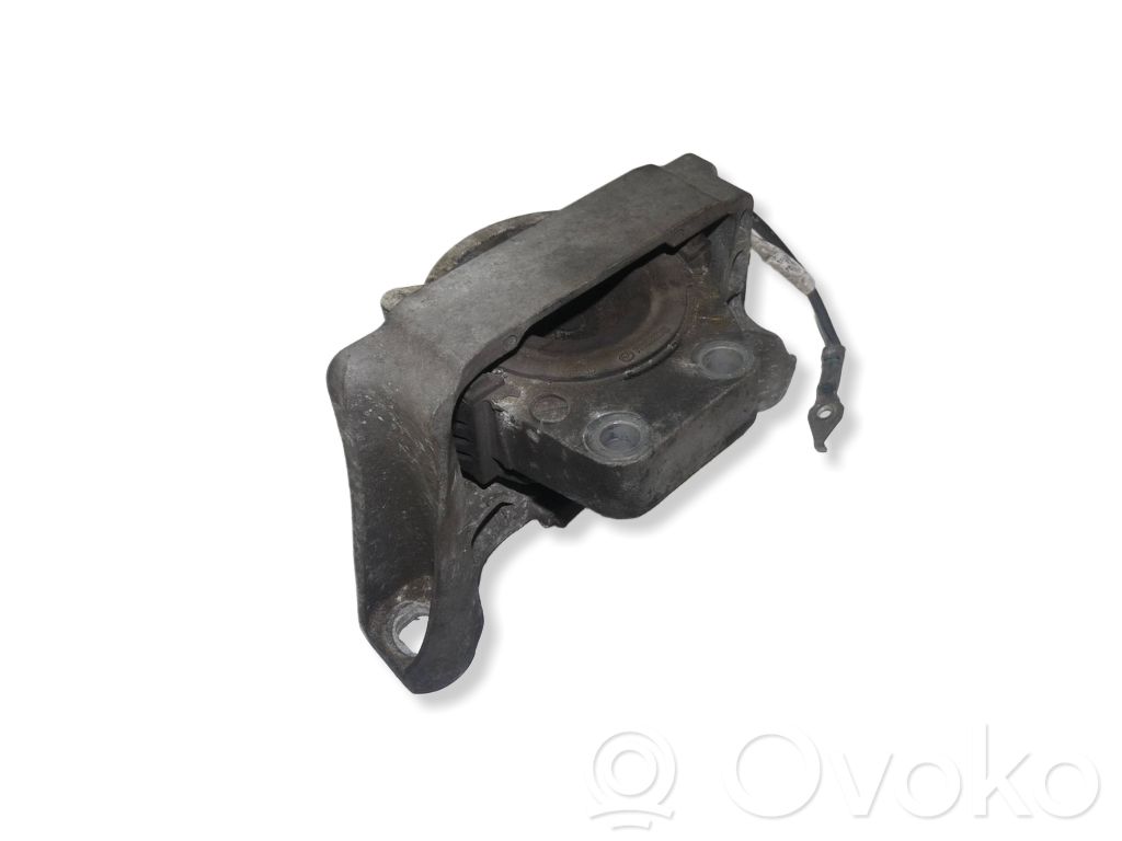 Mazda 3 II Engine mount vacuum valve 
