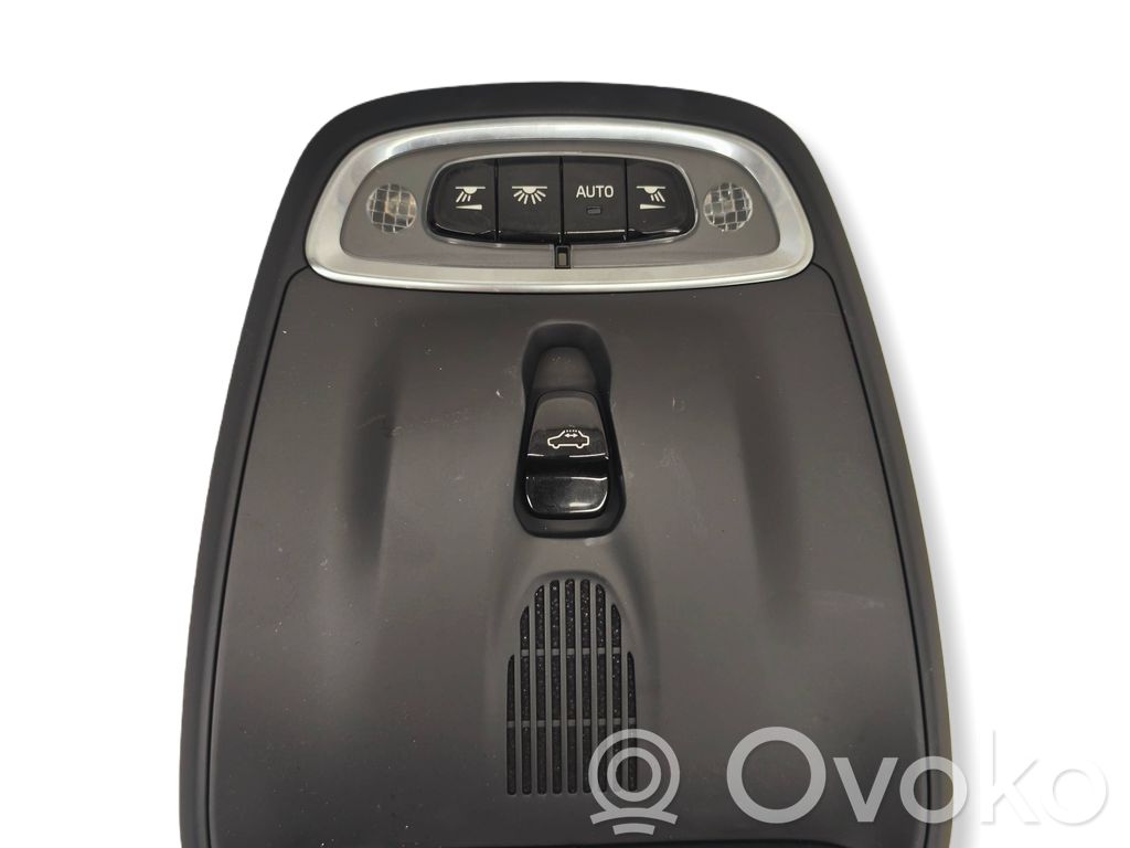 Volvo XC60 Front seat light 