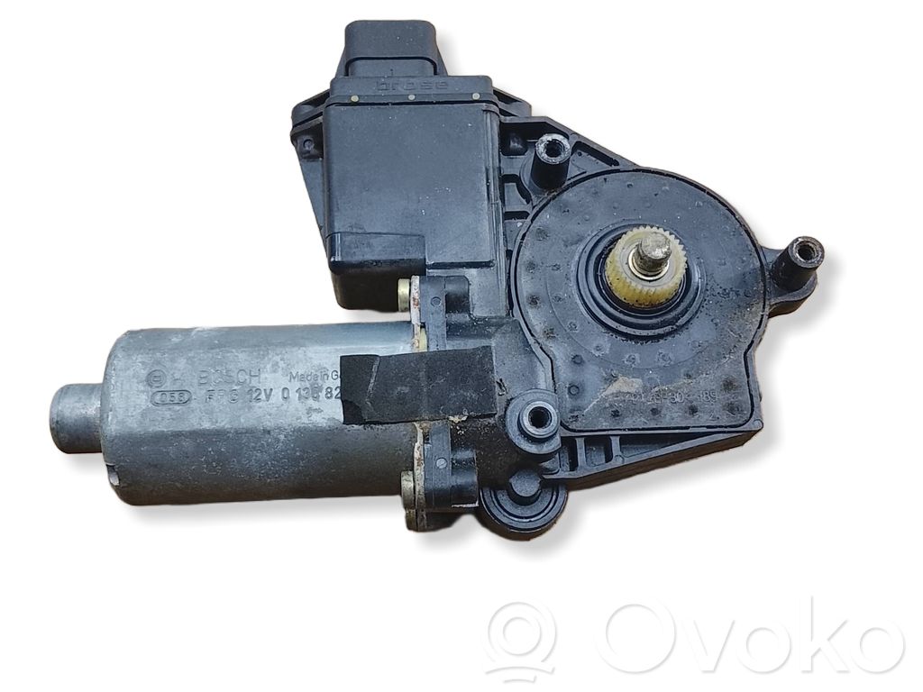 Opel Zafira A Elektryczny podnośnik szyby drzwi tylnych 