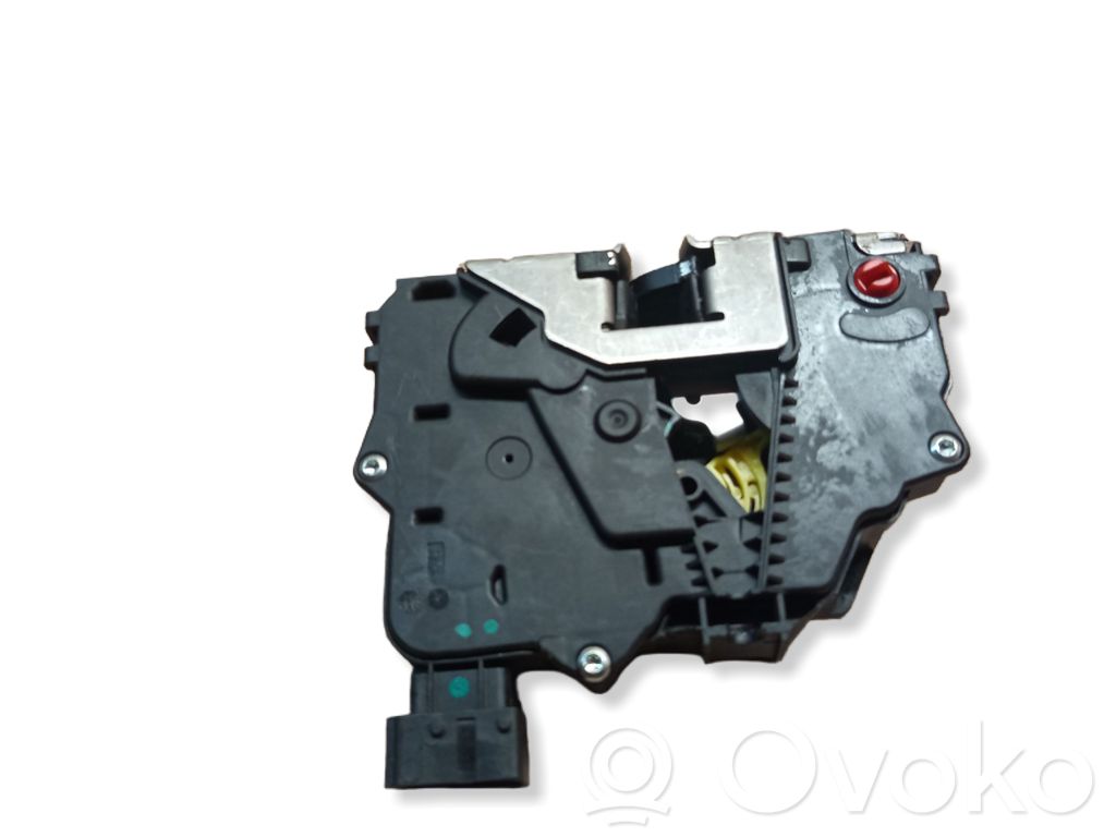 Opel Meriva B Wkładka zamka drzwi przednich 