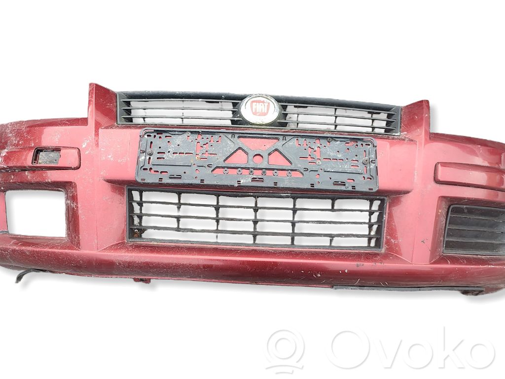 Fiat Stilo Parachoques delantero 