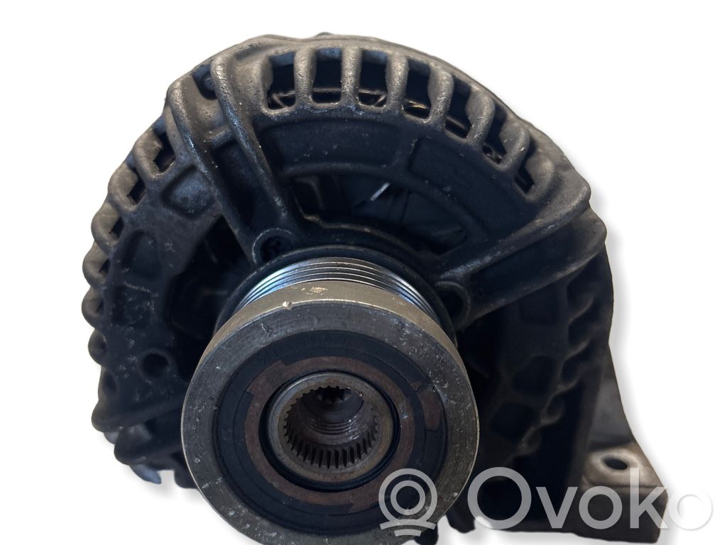 Volvo V70 Ģenerators 