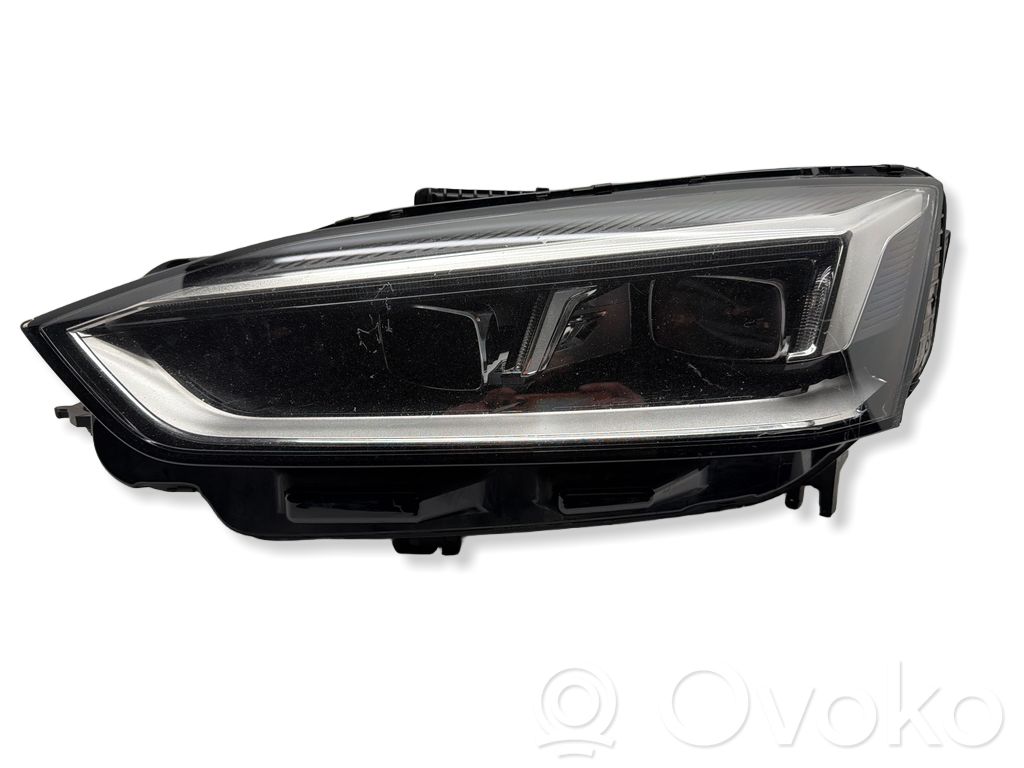 Audi A5 Headlight/headlamp 