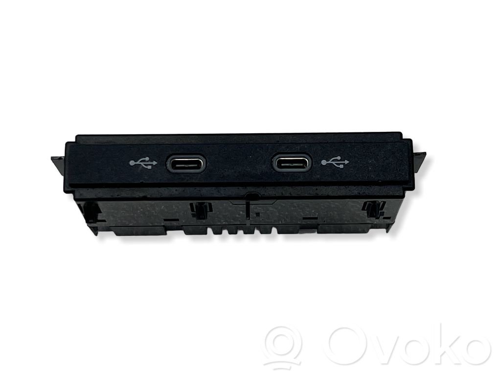 Audi Q4 e-tron USB socket connector 
