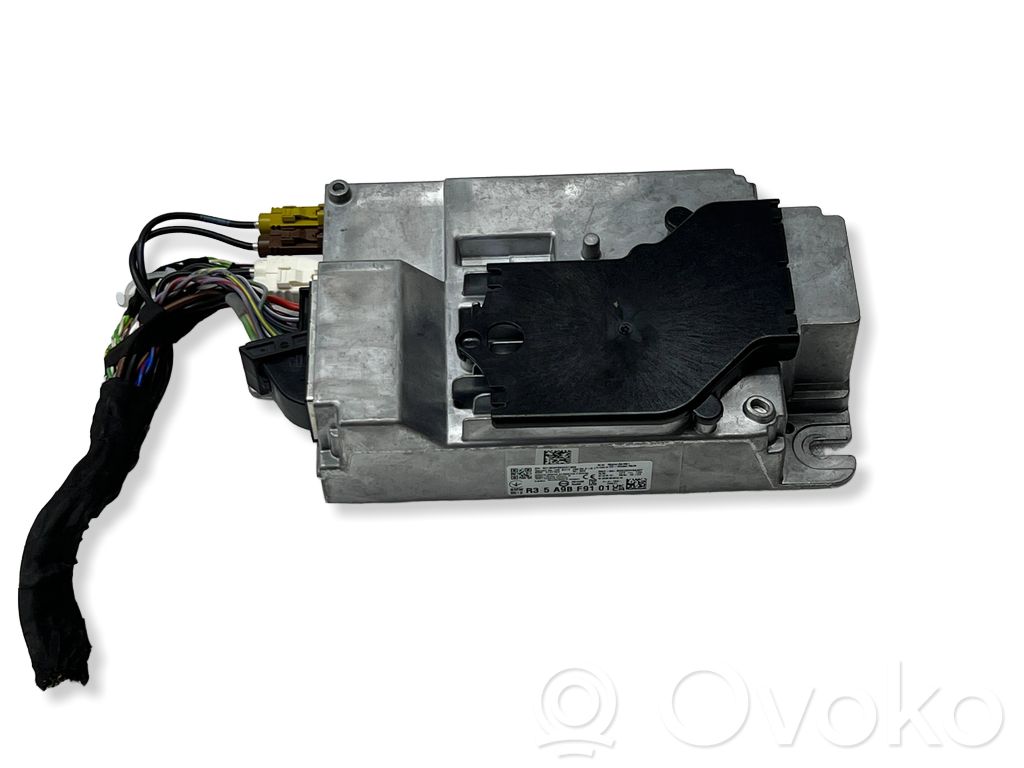 BMW 1 F40 Garso stiprintuvas 