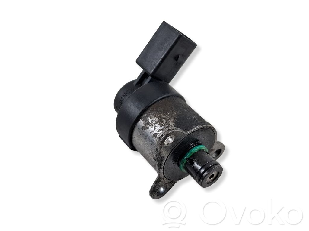 BMW 3 E90 E91 Fuel pressure sensor 