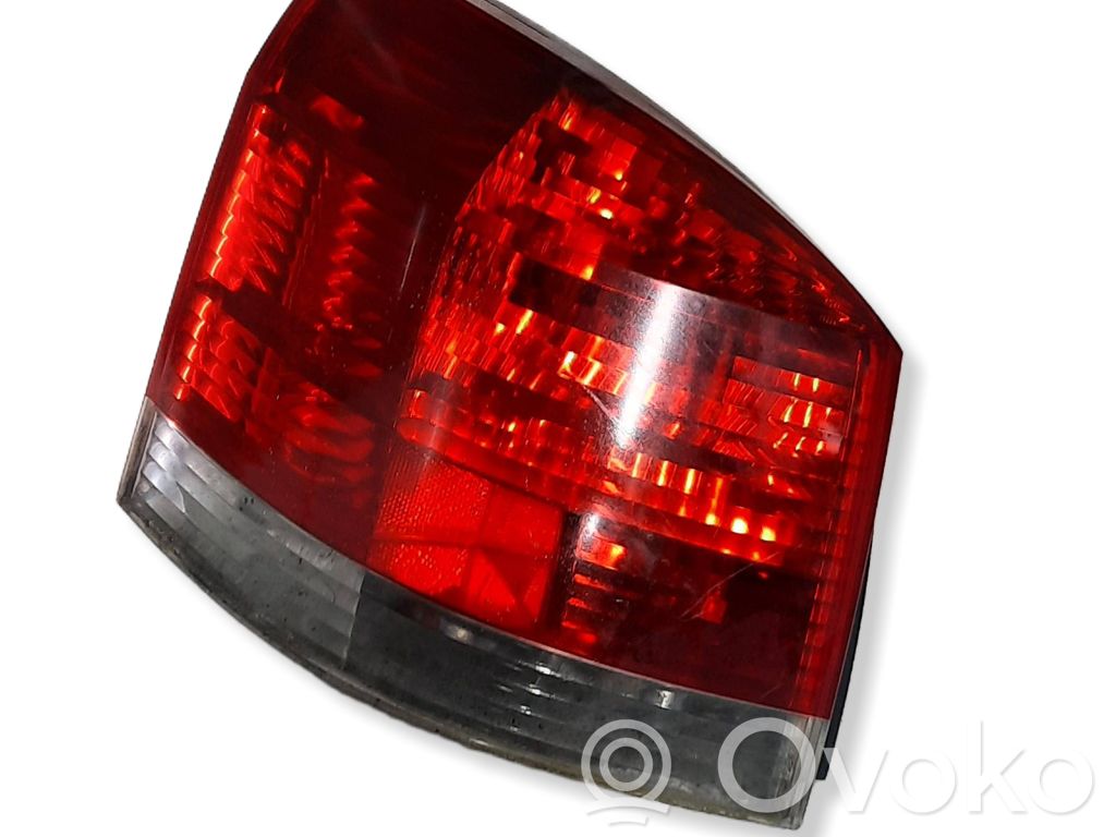 Opel Signum Lampă spate în caroserie 