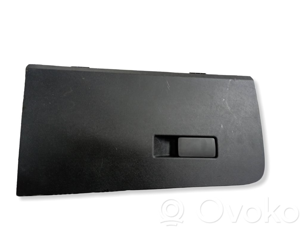 Opel Astra L Juego guantera 