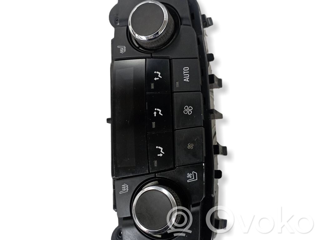 Opel Insignia A Climate control unit 