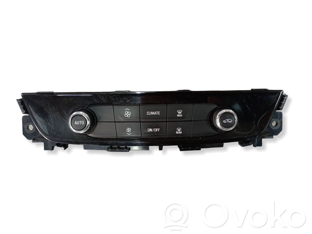 Opel Insignia B Climate control unit 
