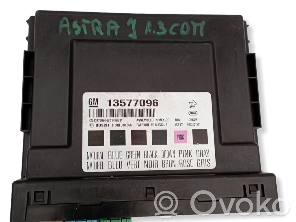 Opel Astra J Comfort/convenience module 