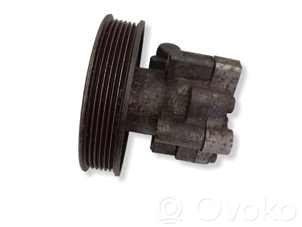 Opel Insignia A Ohjaustehostimen pumppu 