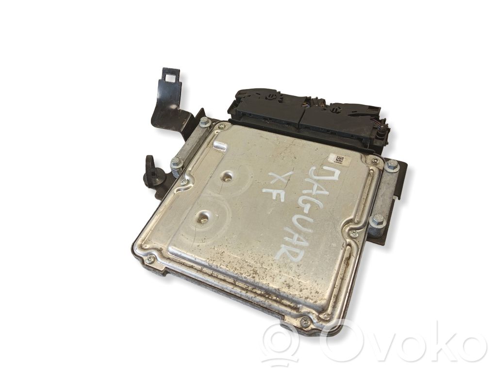 Jaguar XF X260 Engine control unit/module 