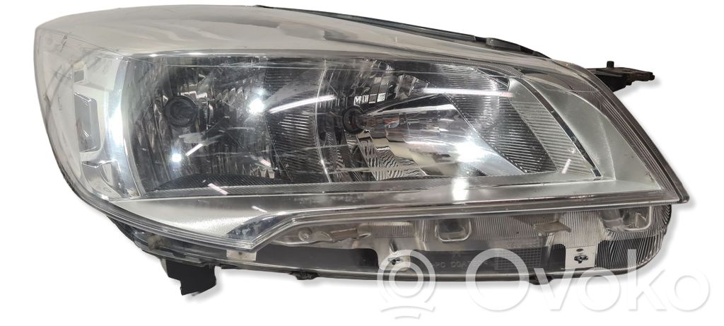 Ford Kuga II Scheinwerfer 