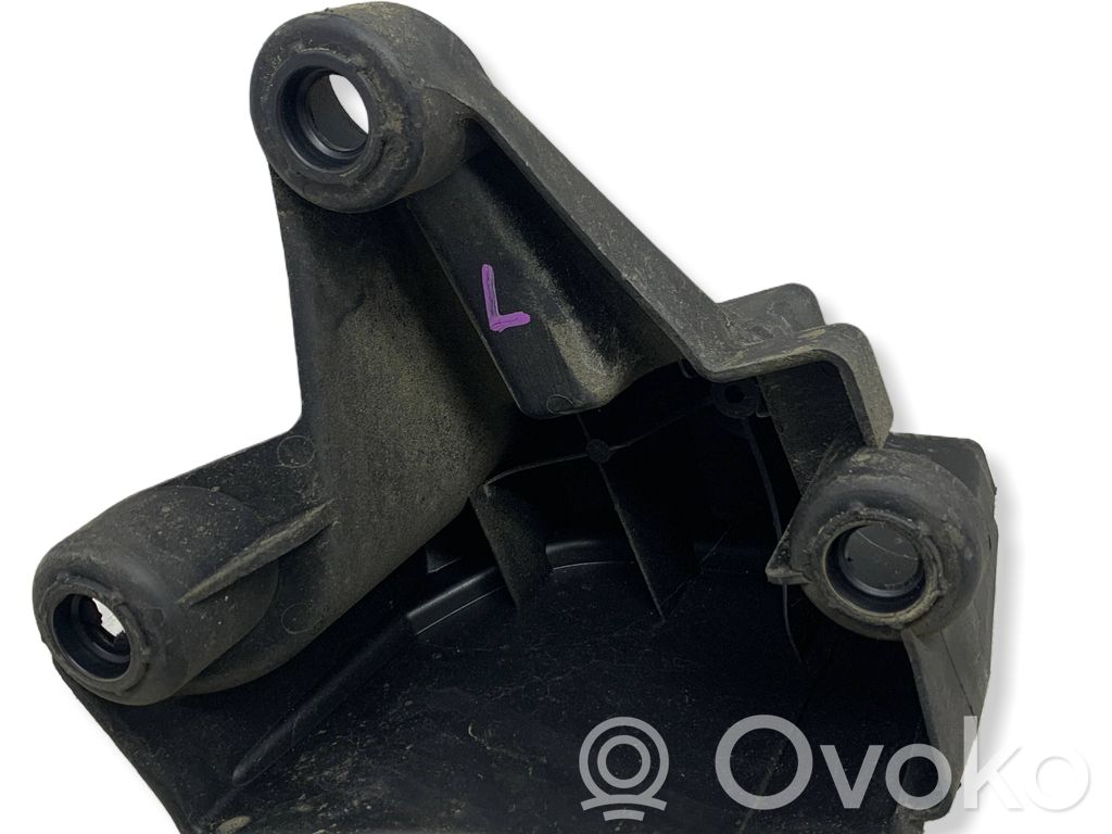 Peugeot 3008 I Rear bumper mounting bracket 