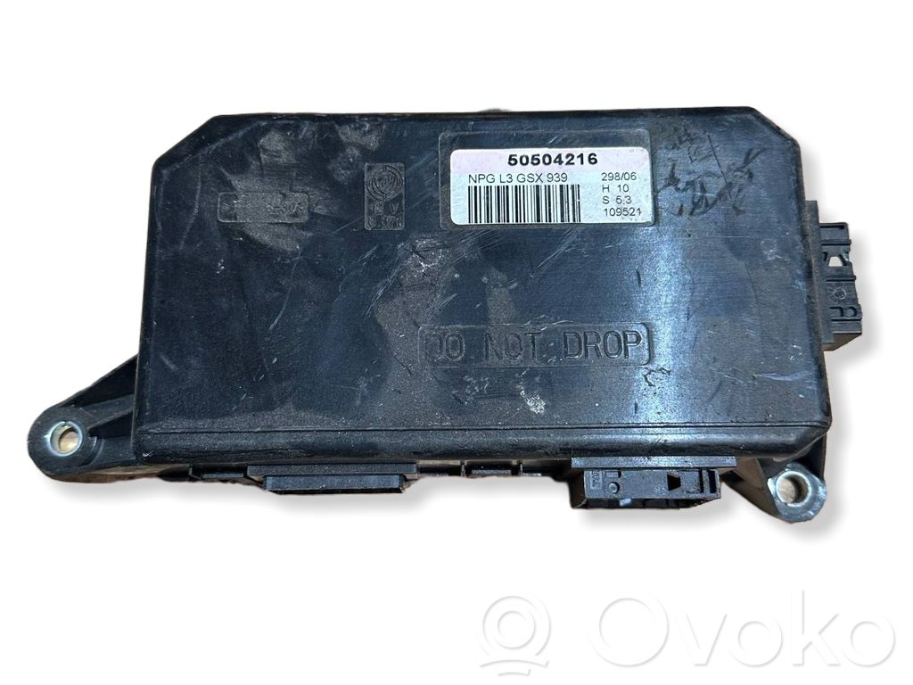Unidad de control/módulo de la puerta   50504216,109521,NPGL3GSX939
