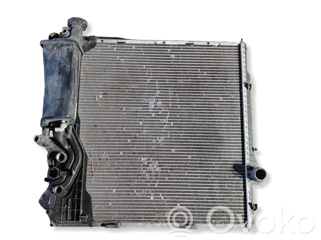 BMW X5 E53 Coolant radiator 
