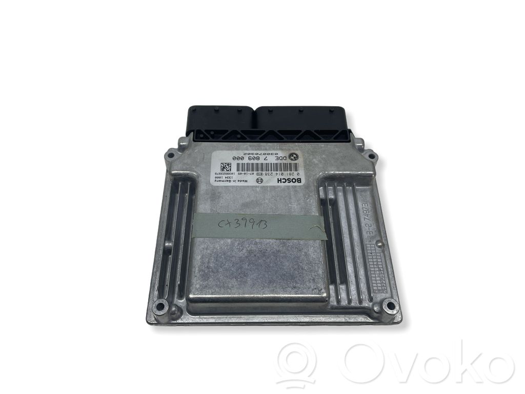 BMW 5 E60 E61 Engine control unit/module 
