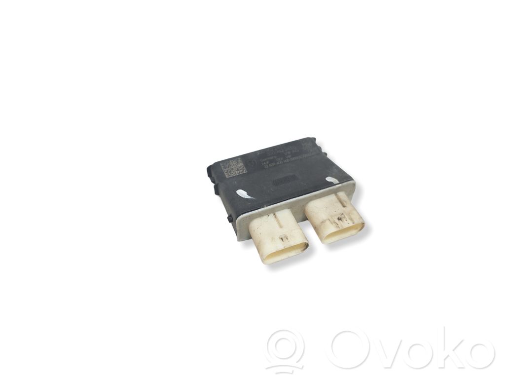 Audi A5 Tailgate/trunk control unit/module 