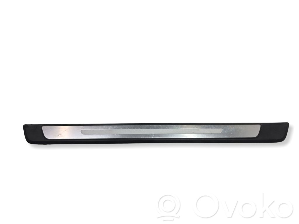 Audi A5 Listwa progowa przednia 