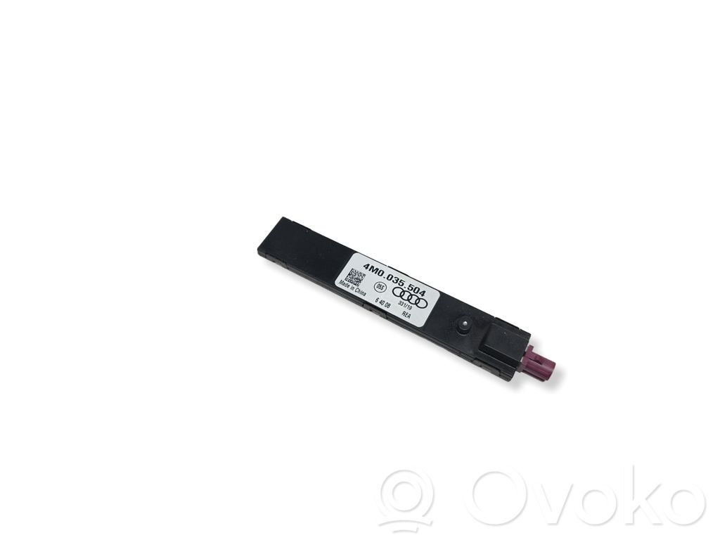Audi A5 Antenos stiprintuvas 