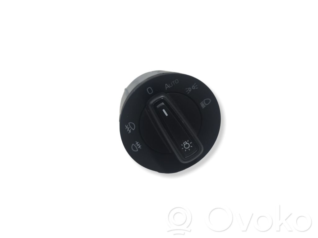 Skoda Octavia Mk3 (5E) Light switch 