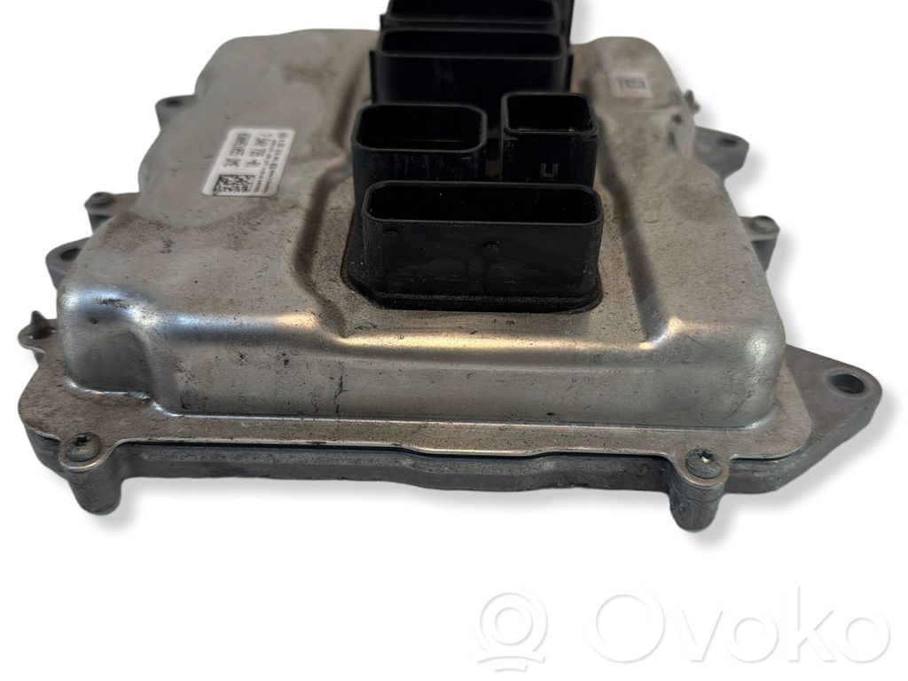 BMW 7 F01 F02 F03 F04 Engine control unit/module 