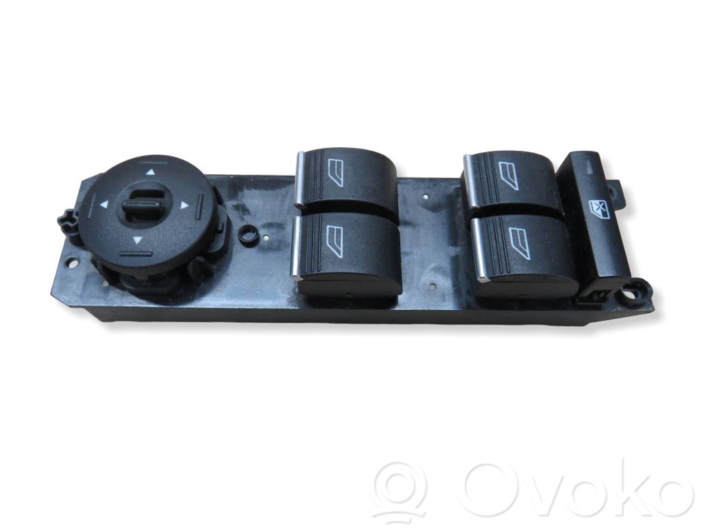 Ford Kuga II Electric window control switch 