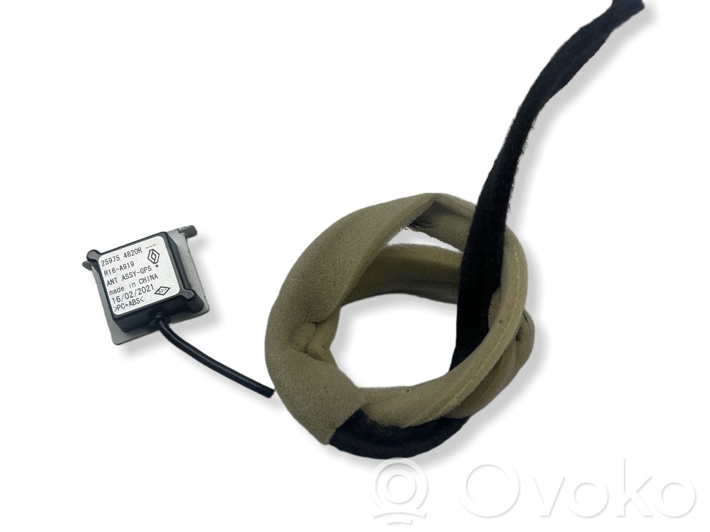 Dacia Duster II GPS-pystyantenni 