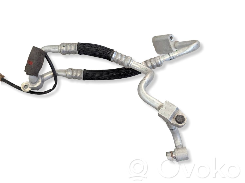 Renault Megane E-Tech Ilmastointilaitteen putki (A/C) 