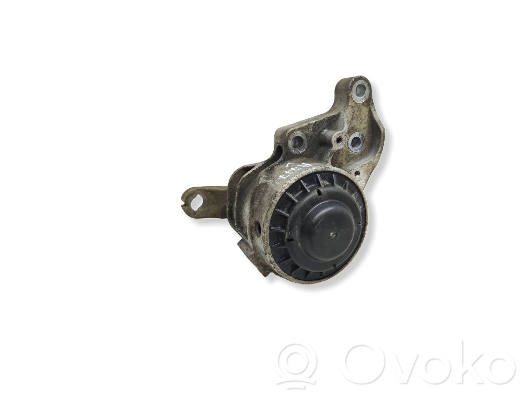 Ford Mondeo MK V Engine mount bracket 