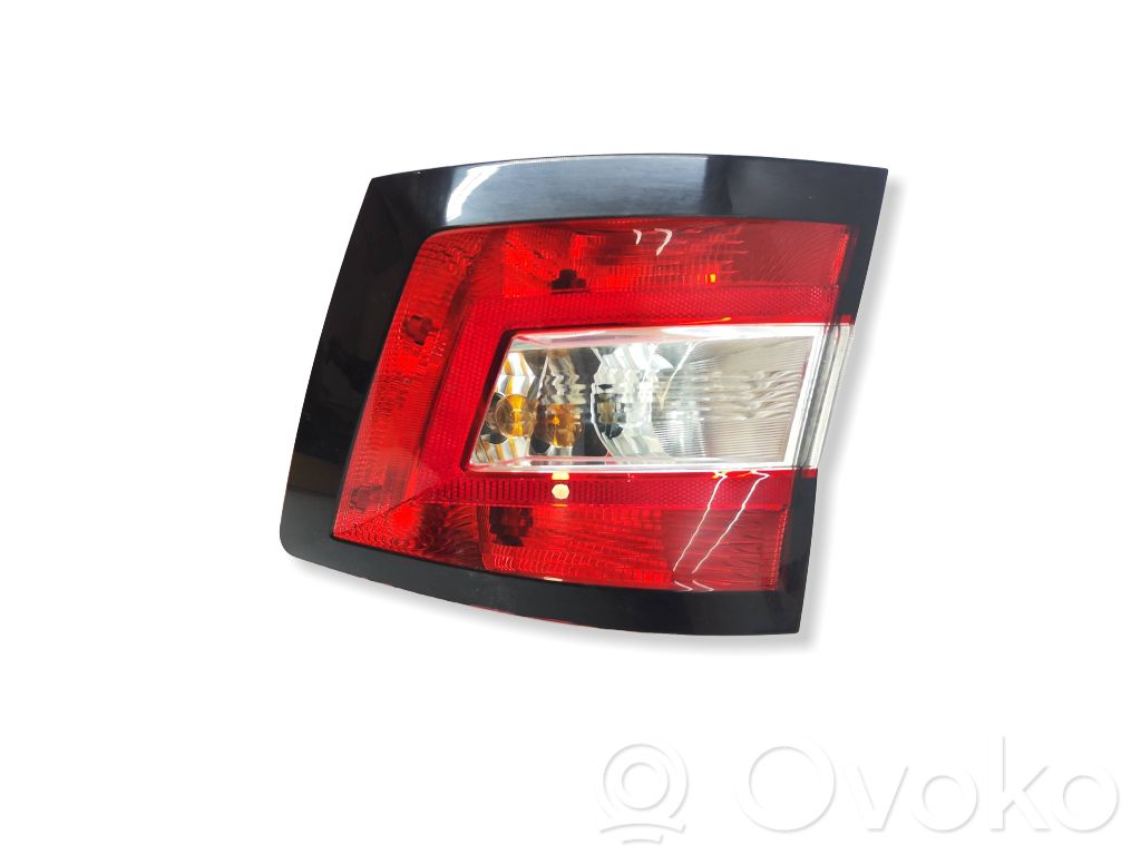 Skoda Fabia Mk3 (NJ) Lampa tylna 
