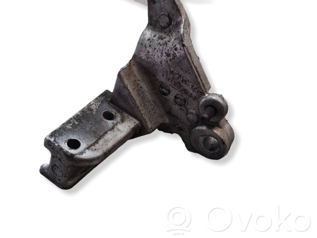 Engine mounting bracket   31293542