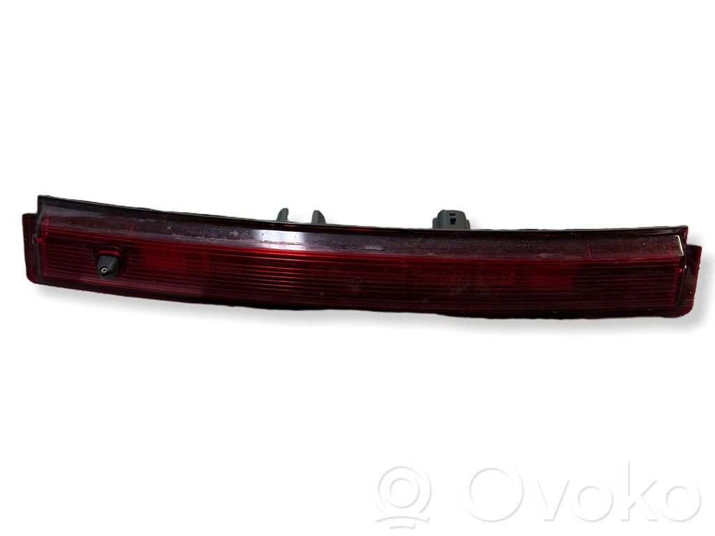 Renault Clio IV Third/center stoplight 