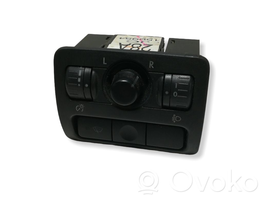Subaru Legacy Wing mirror switch 