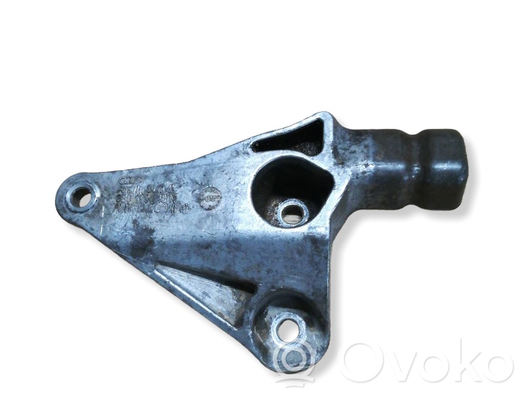 Audi A4 S4 B7 8E 8H Engine mounting bracket 