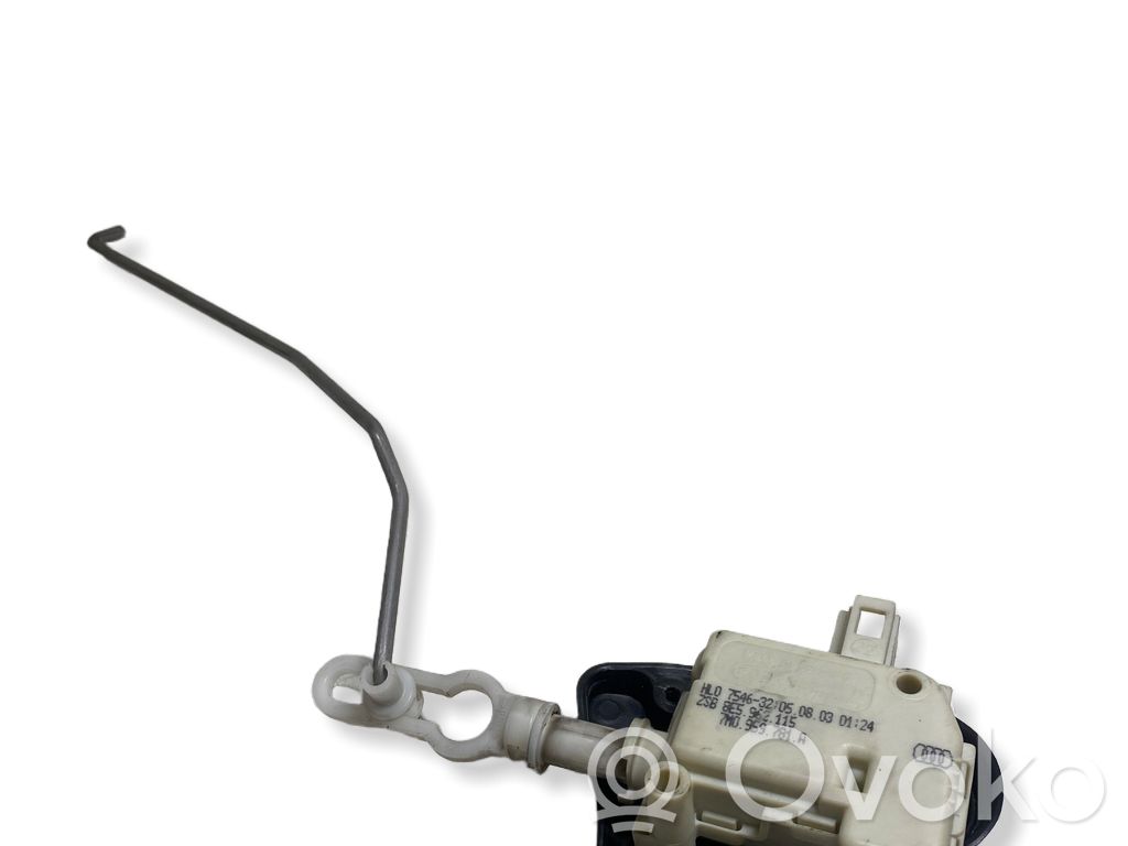 Audi A4 S4 B6 8E 8H Central locking motor 