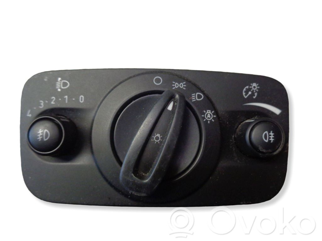 Ford Fiesta Light switch 