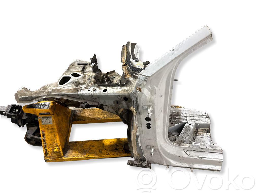 Panel lateral delantero