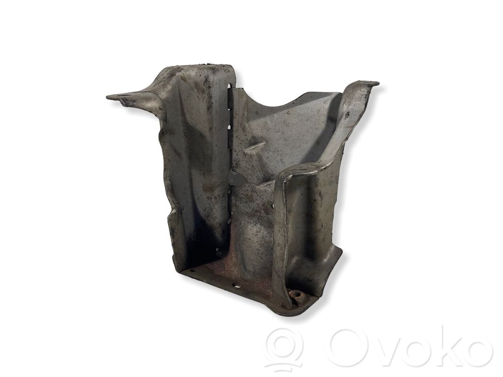 Nissan Qashqai Other engine bay part 