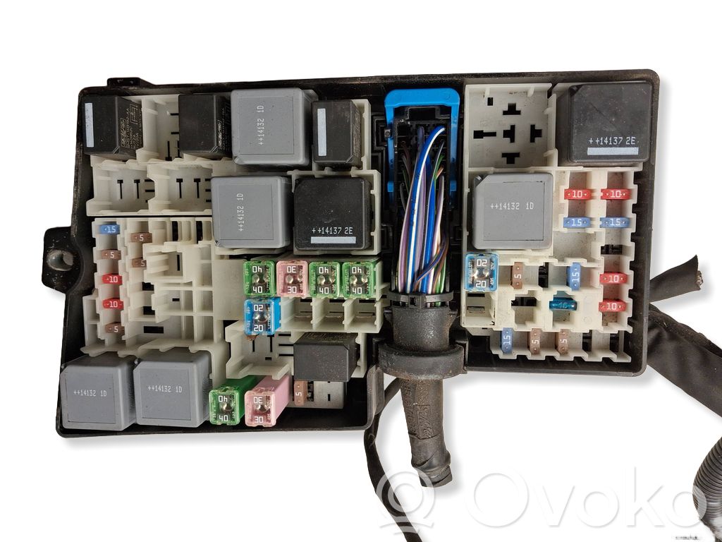 Volvo V40 Fuse module 